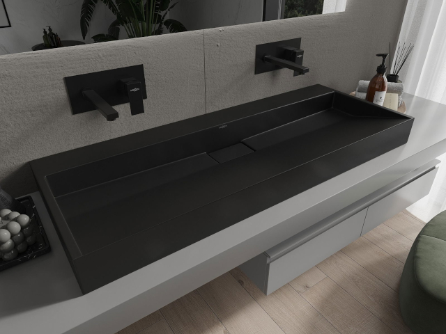 Två underbyggda handfatsblandare