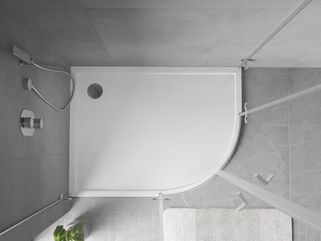 Asymmetrisk halvcirkelform av Mexen dusch