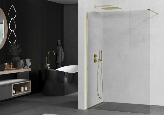 gyllene duschutrustning till badrum