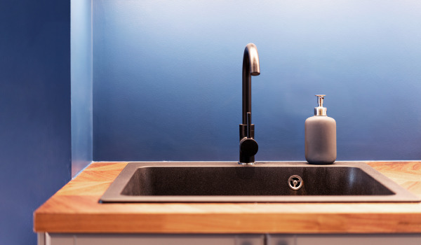 Hur man reparerar en tvålpump