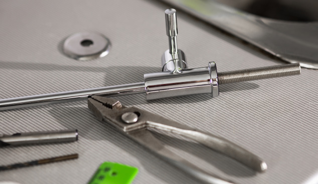 Hur väljer man en duschdraperistång?