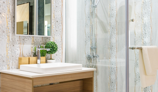 Moderna duschblandare