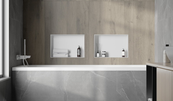 Inbyggt badkar med kakel