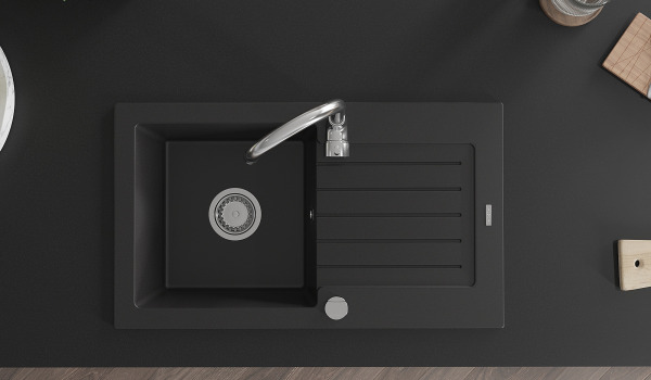 Vad man ska rengöra en svart diskho med? Några praktiska tips