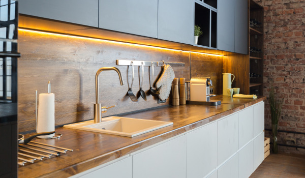 Frittstående eller nedsänkt diskho? Skillnader och råd