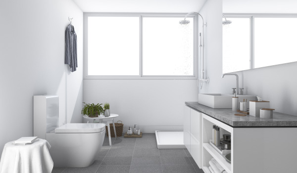 Plats för en rektangulär duschbricka i badrummet