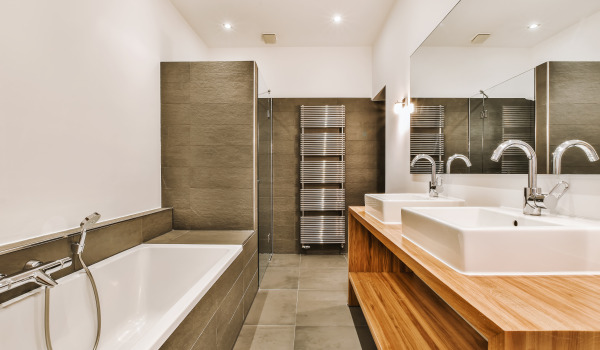 Inbyggt badkarsystem - grunden för ett modernt badrum